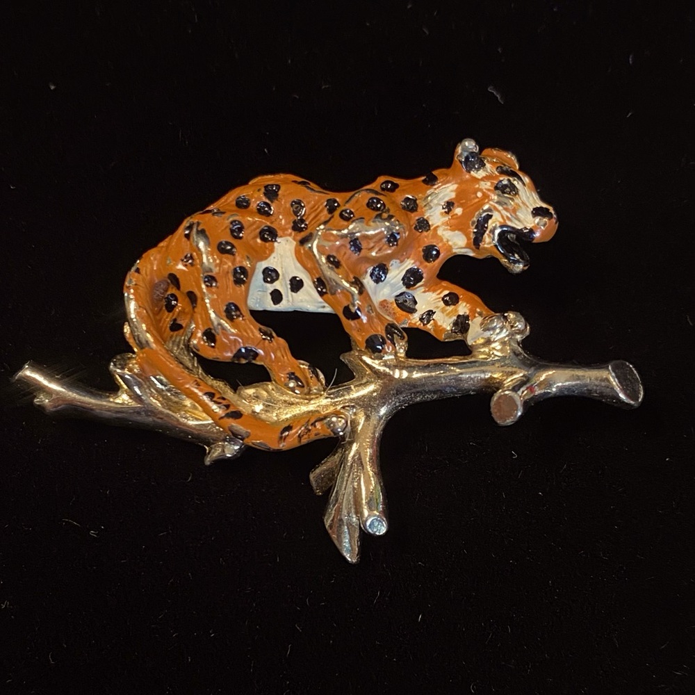 Vintage Safari Leopard Bolo Tie